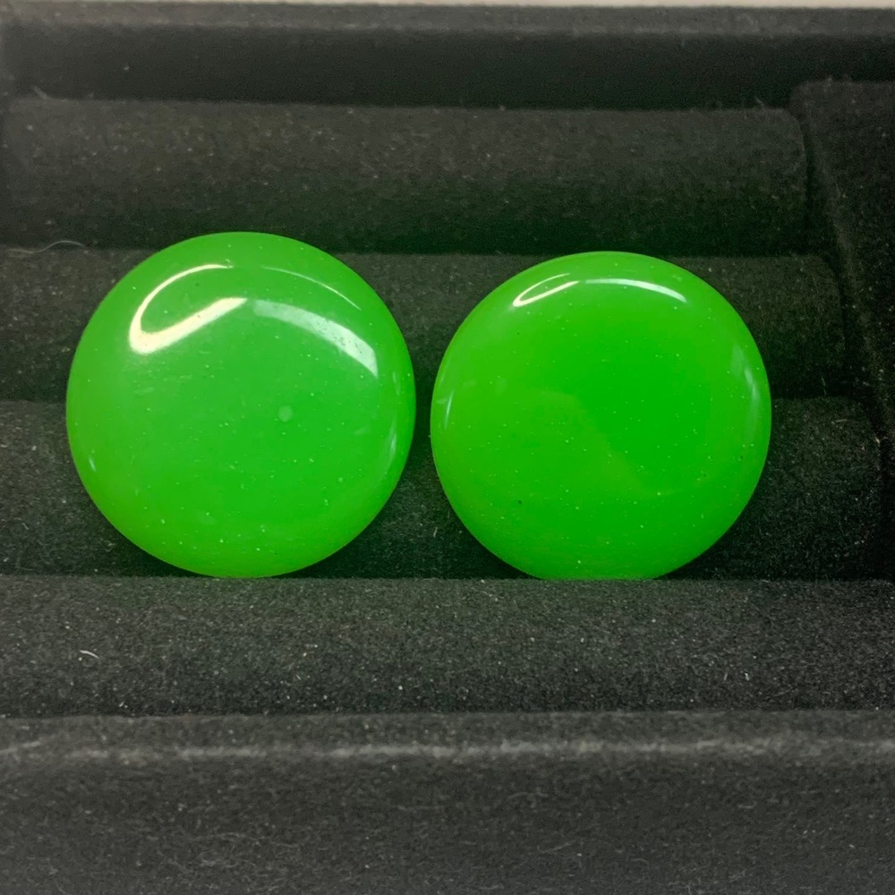 Vintage Style Neon Green Resin Button Stud Earrings 1 Inch Round Statement 5558